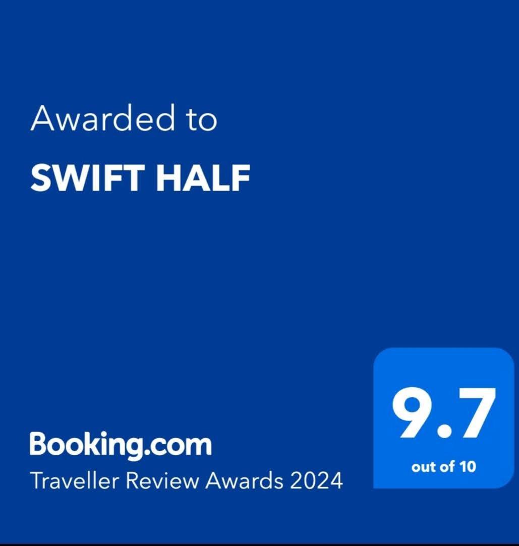 Swift Half Apartment Ballyconnell  Bagian luar foto